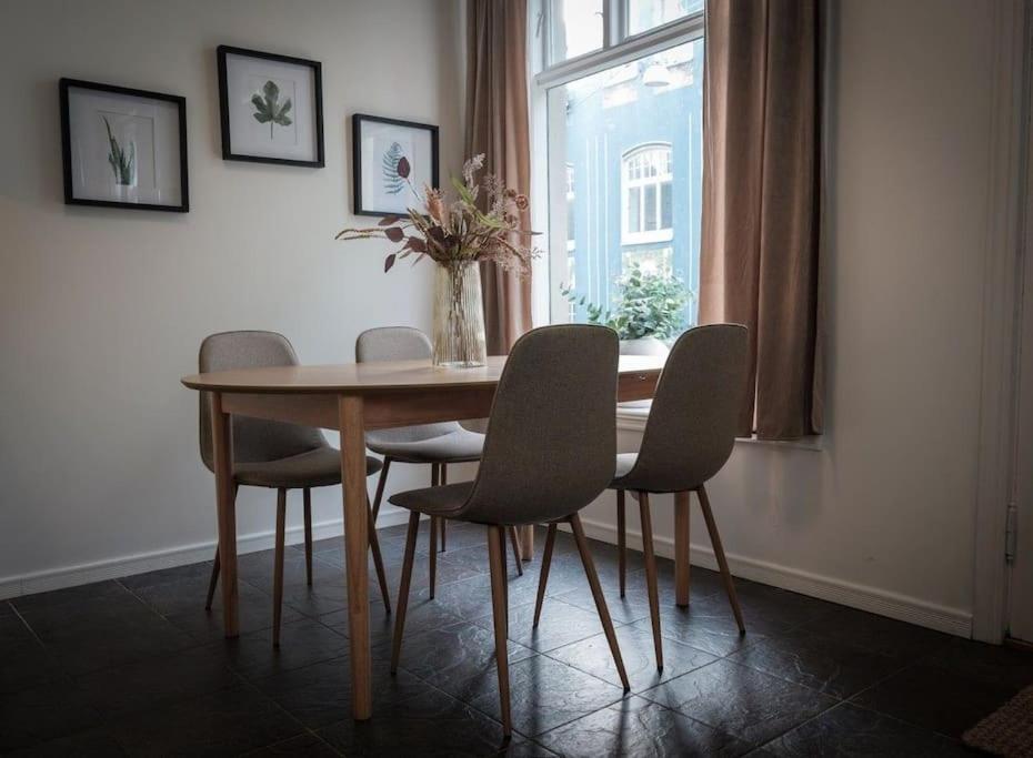 In The Heart Of Brosundet! Fully Equipped 3 Bed Room Ap Alesund Exterior photo